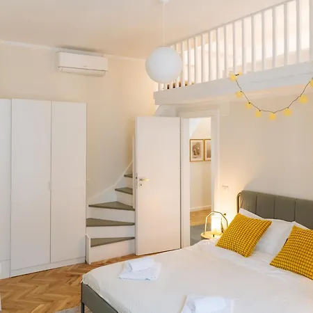 Appartamento The Golden Palace Bucarest