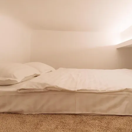 The Golden Palace Apartment *