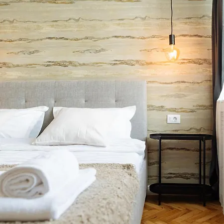 The Golden Palace Apartment Bucharest
